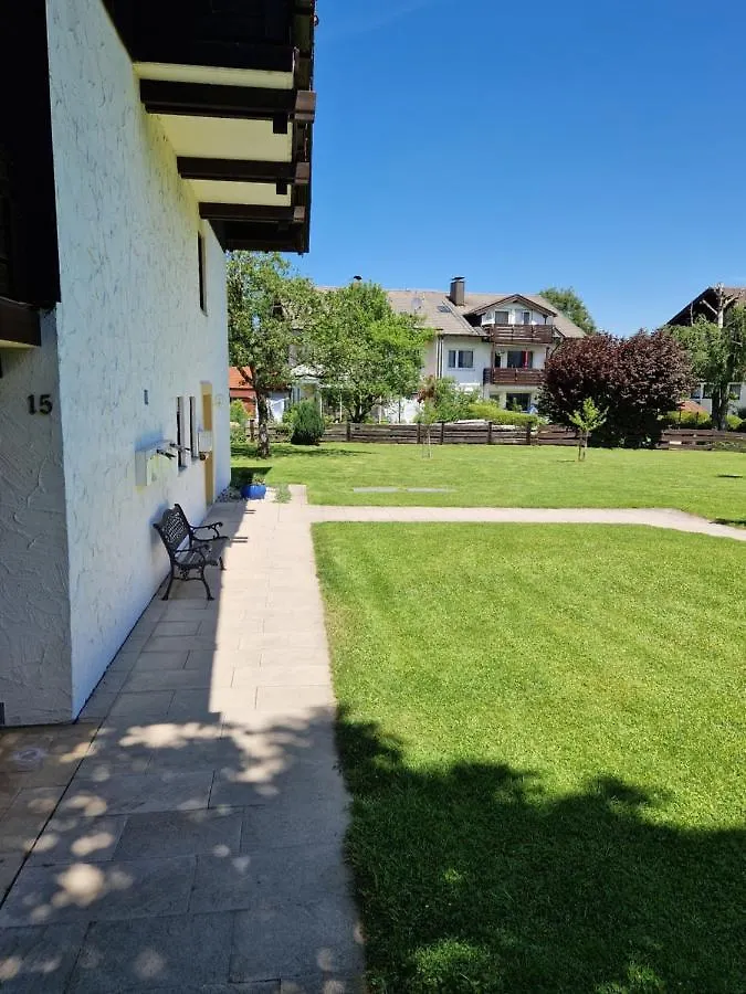 Apartment Ferienwohnung Leo Bad Endorf